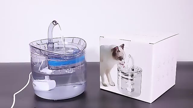 Fuente de agua para gatos y perros